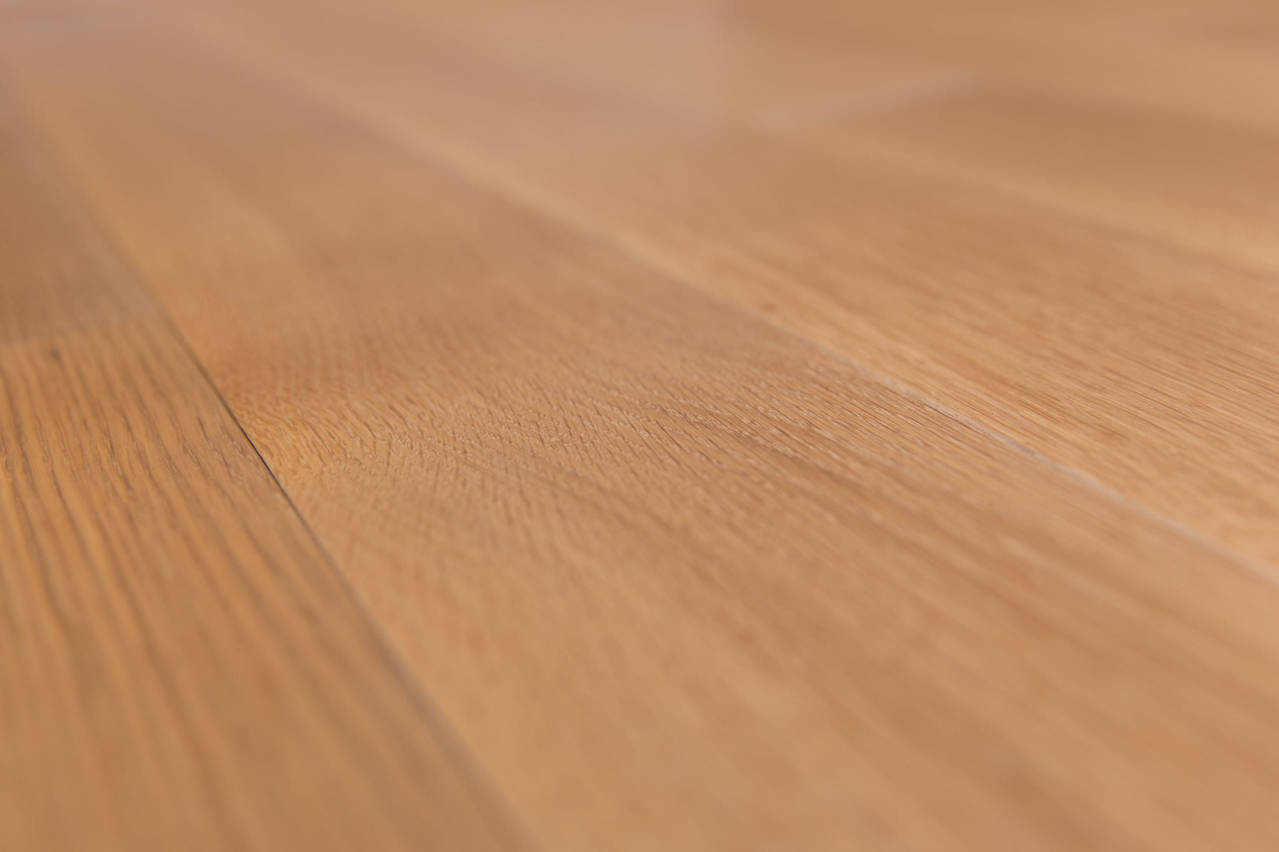 Engineered White Oak Select & Better Rift & Quartered Champagne